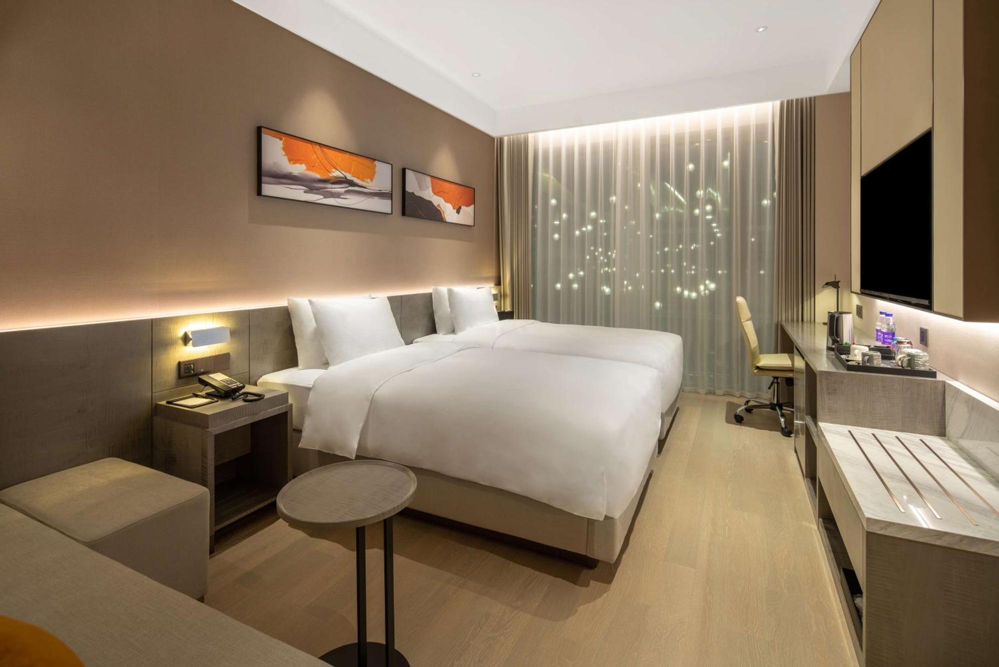Hyatt Place Linyi People Square Exterior photo